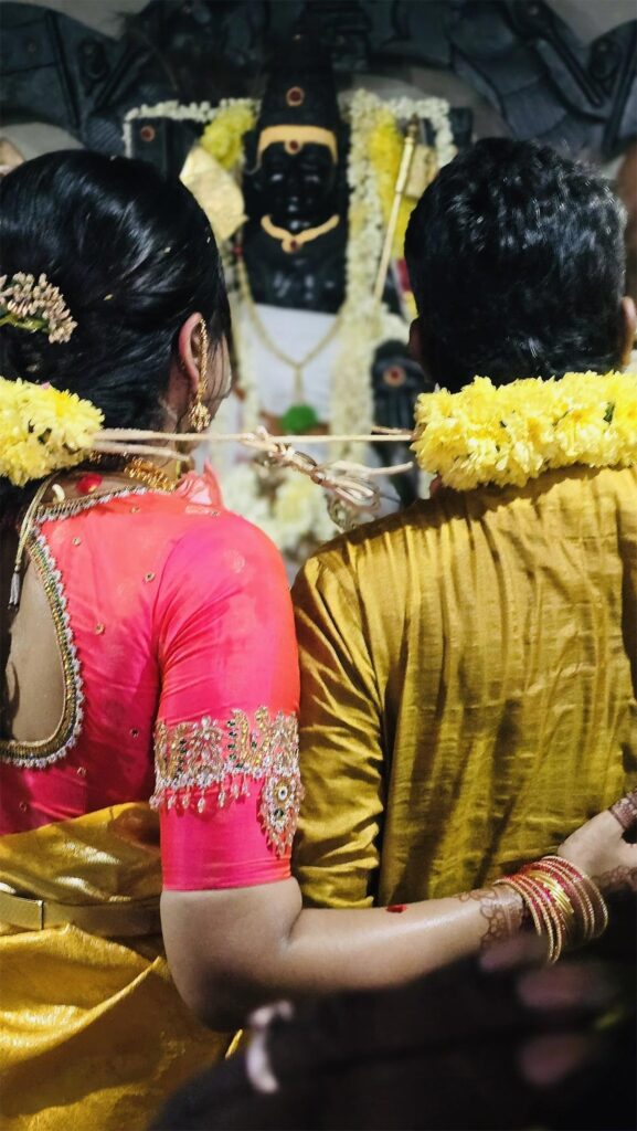 Tamil hero who suddenly got married.. Viral photo..!